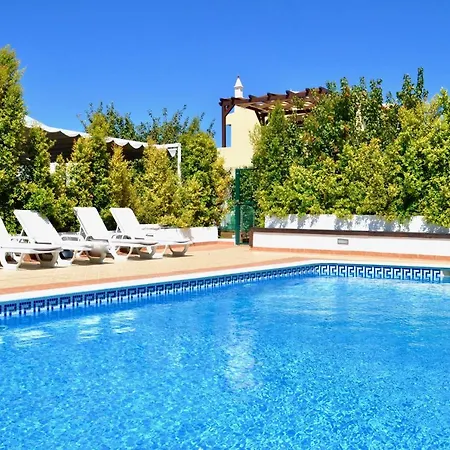 Eltael - Daniel - Warm Pool Until 1 November Manta Rota