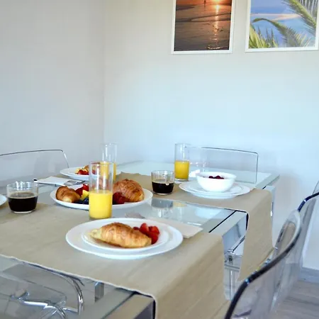 Villa ELTAEL - Casa Daniel - Manta Rota - Moradia com Piscina Partilhada *