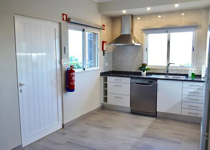 Eltael - Daniel - Warm Pool From April 2026 アパート マンタ・ロータ