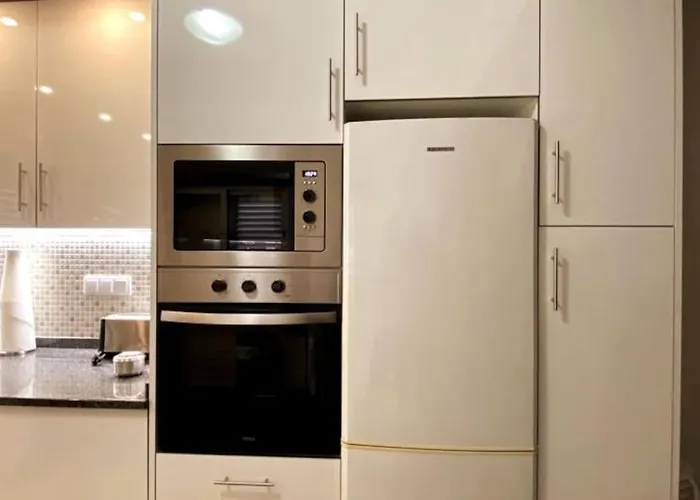 アパート Eltael - Daniel - Warm Pool From April 2026 マンタ・ロータ