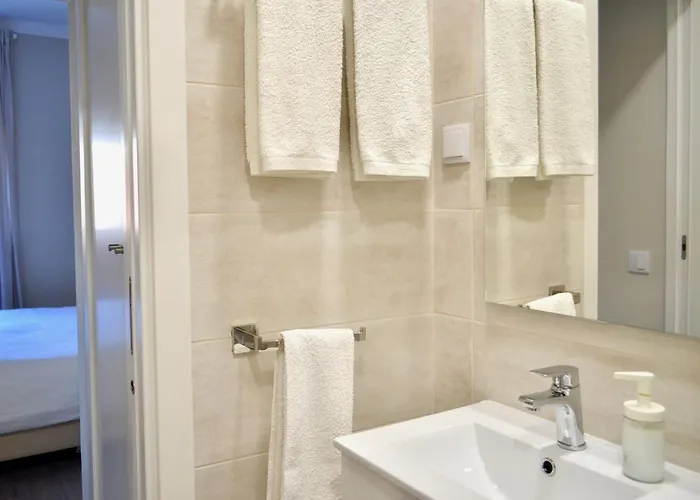 アパート Eltael - Daniel - Warm Pool From April 2026 マンタ・ロータ